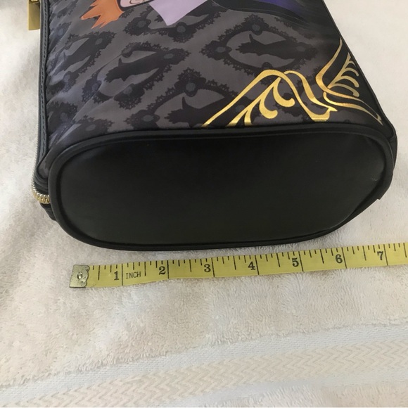 2015 Soho Villians Evil Queen Makeup Bag New With Tags - Picture 7 of 8